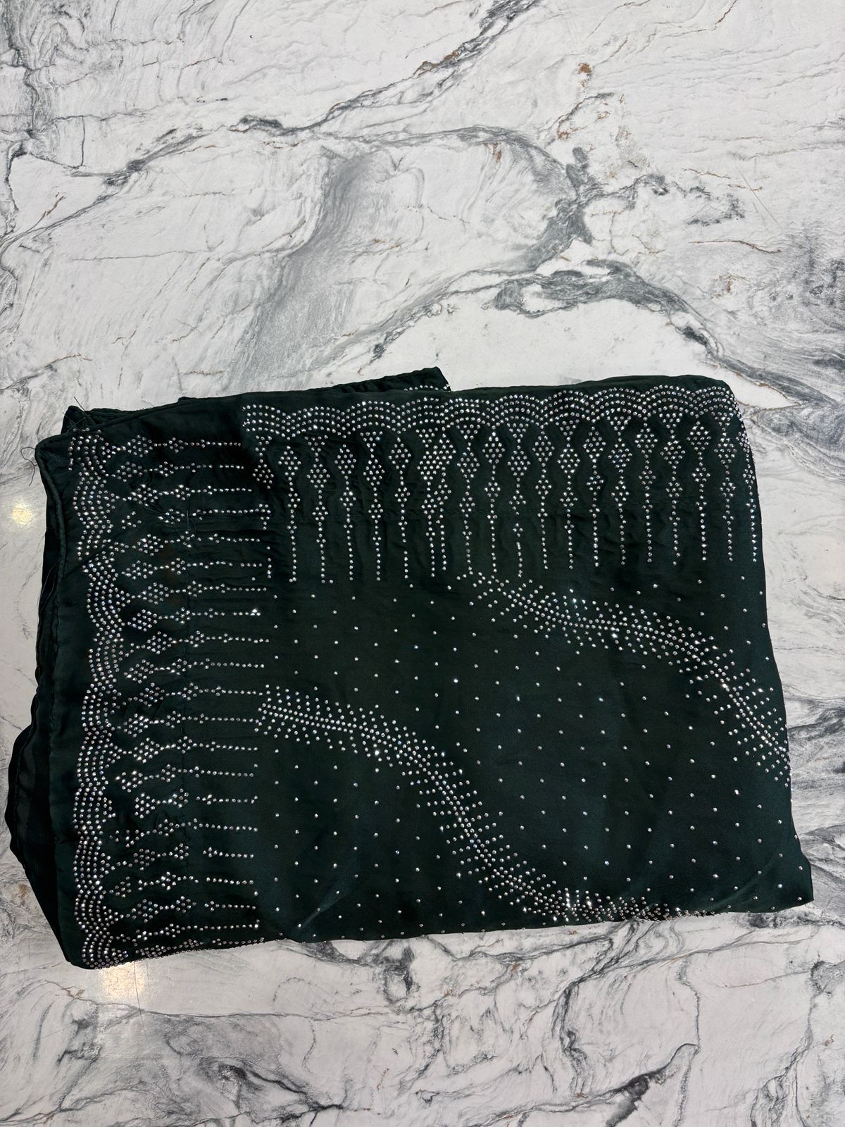 Prism Glow[UNSTITCHED]